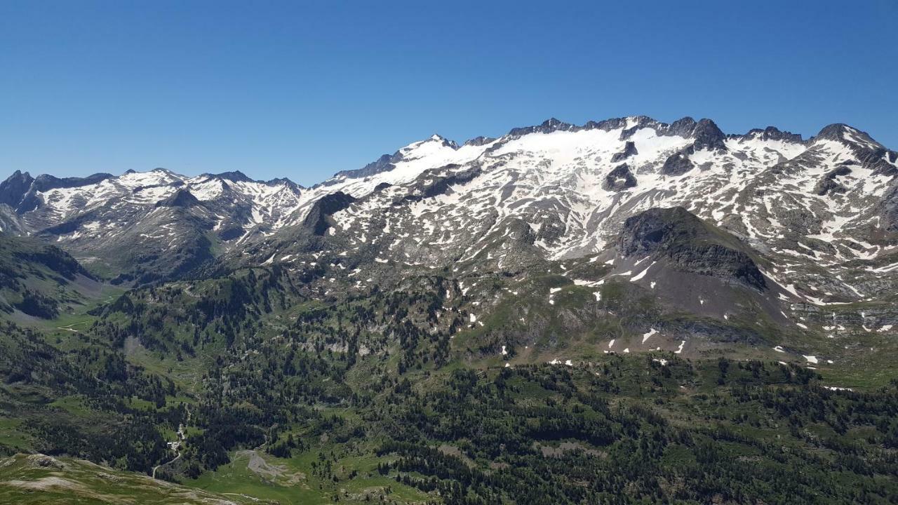 AncilesMagic Pirineos公寓 外观 照片